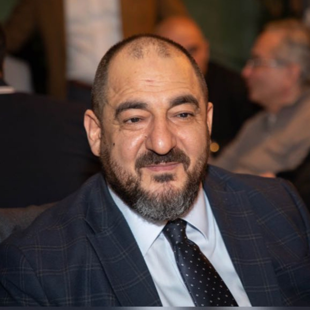 Sakit Səmədov